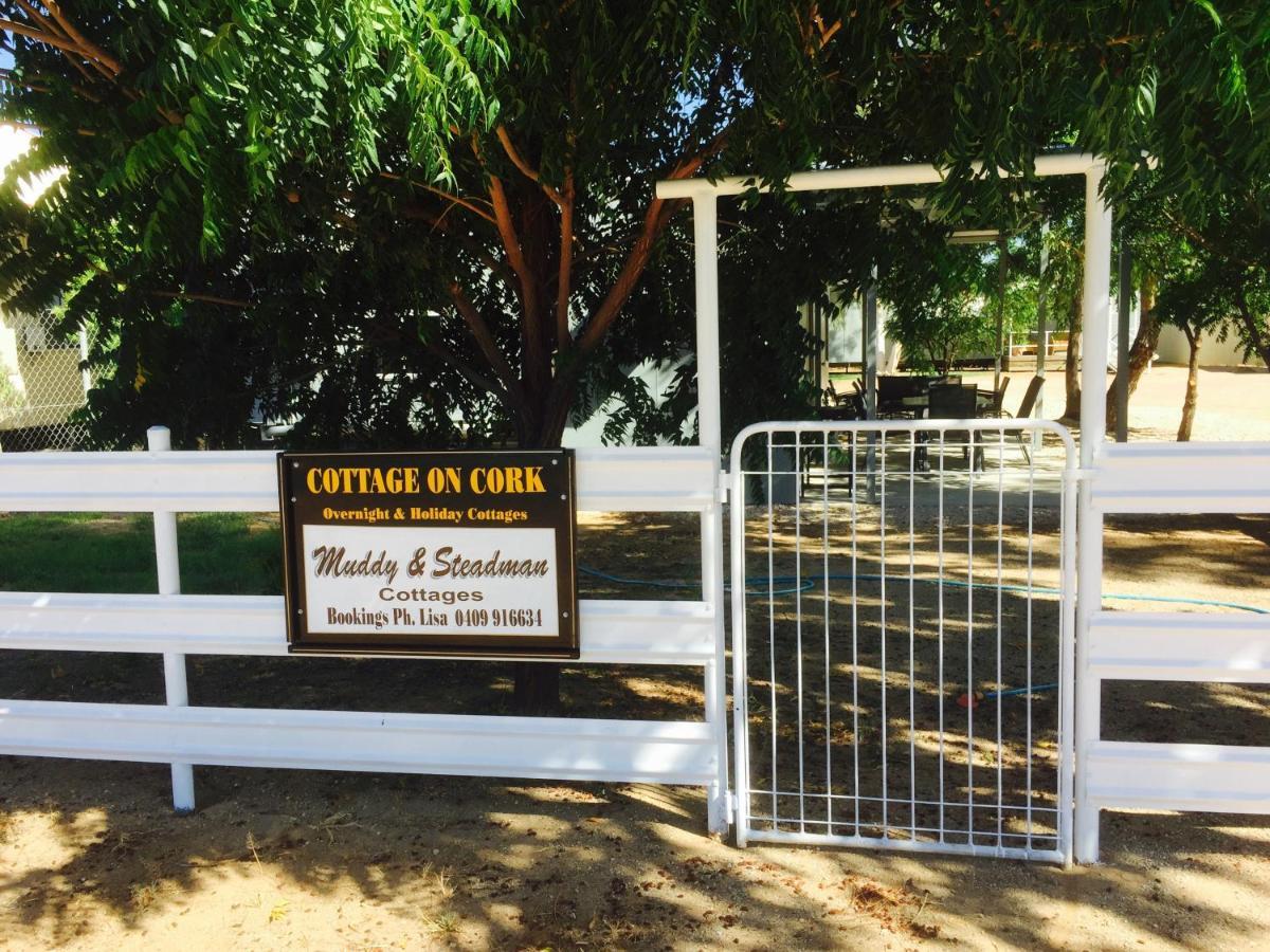 Cottage On Cork - Muddy Cottage วินตัน ภายนอก รูปภาพ